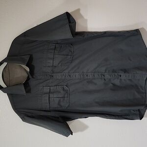 Kuhl Short Sleeve Shirt Men's Gray Hiking Outdoor Button Up Casual size Medium